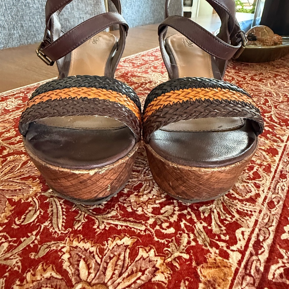 Brown and Orange Woven Sandals - Picture 6 of 9